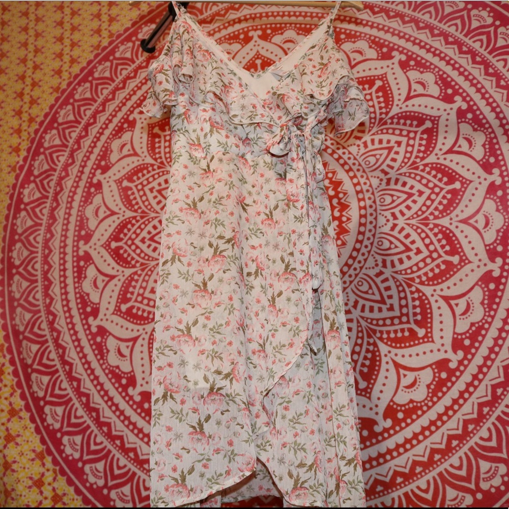 Cold shoulder summer dress